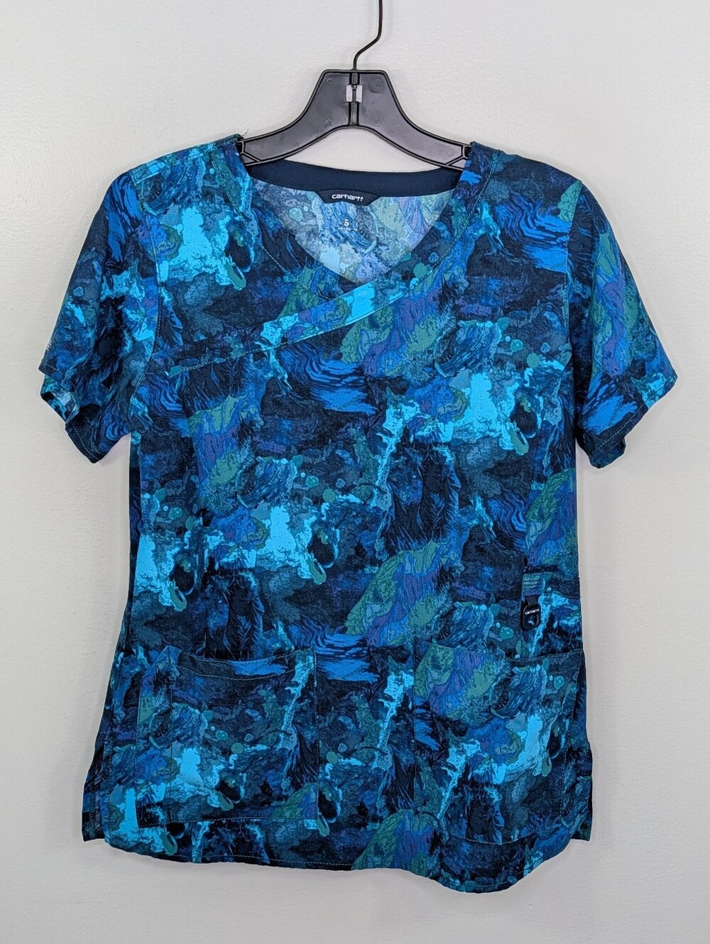 Carhartt Force Medical Scrub Top Womens Size Small Blue Watercolor Front Pockets